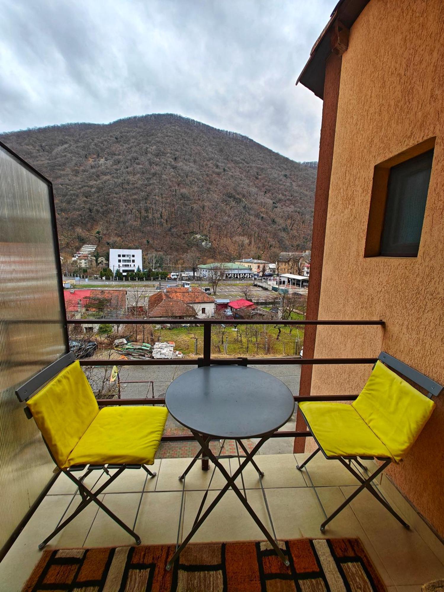 Casa Miclau Apartman Herkulesfürdő Kültér fotó